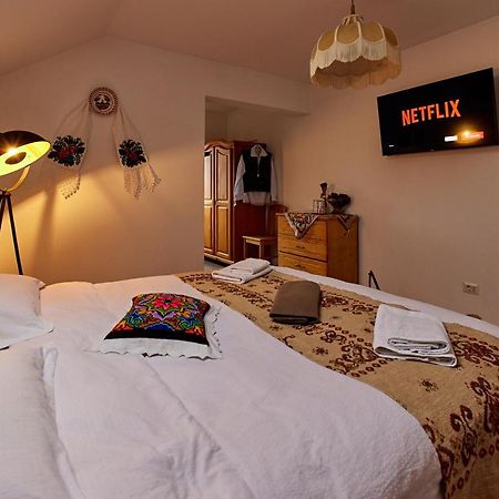 Gradina Lu' Ion "A Home Away From Home" (Adults Only) Vişeu de Sus エクステリア 写真