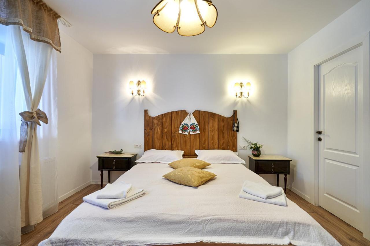 Gradina Lu' Ion "A Home Away From Home" (Adults Only) Vişeu de Sus エクステリア 写真