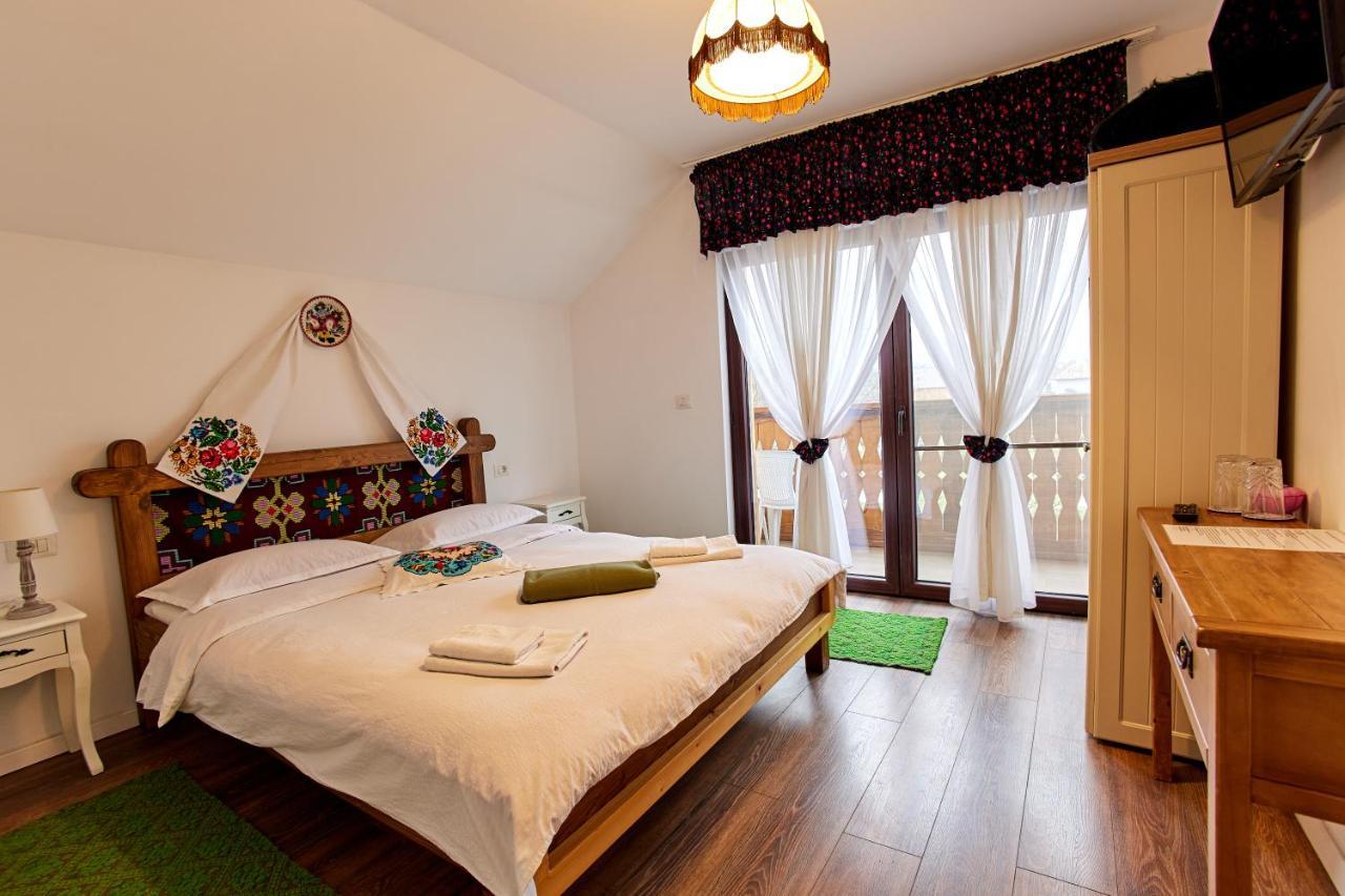 Gradina Lu' Ion "A Home Away From Home" (Adults Only) Vişeu de Sus エクステリア 写真